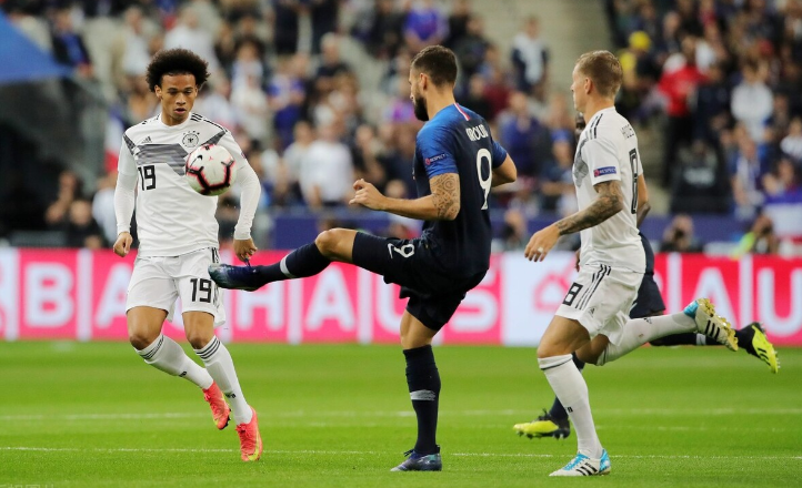 包含中国羽毛球队碾压法国羽毛球队,陶菲克完成帽子戏法的词条 包含中国羽毛球队碾压法国羽毛球队,陶菲克完成帽子戏法的词条