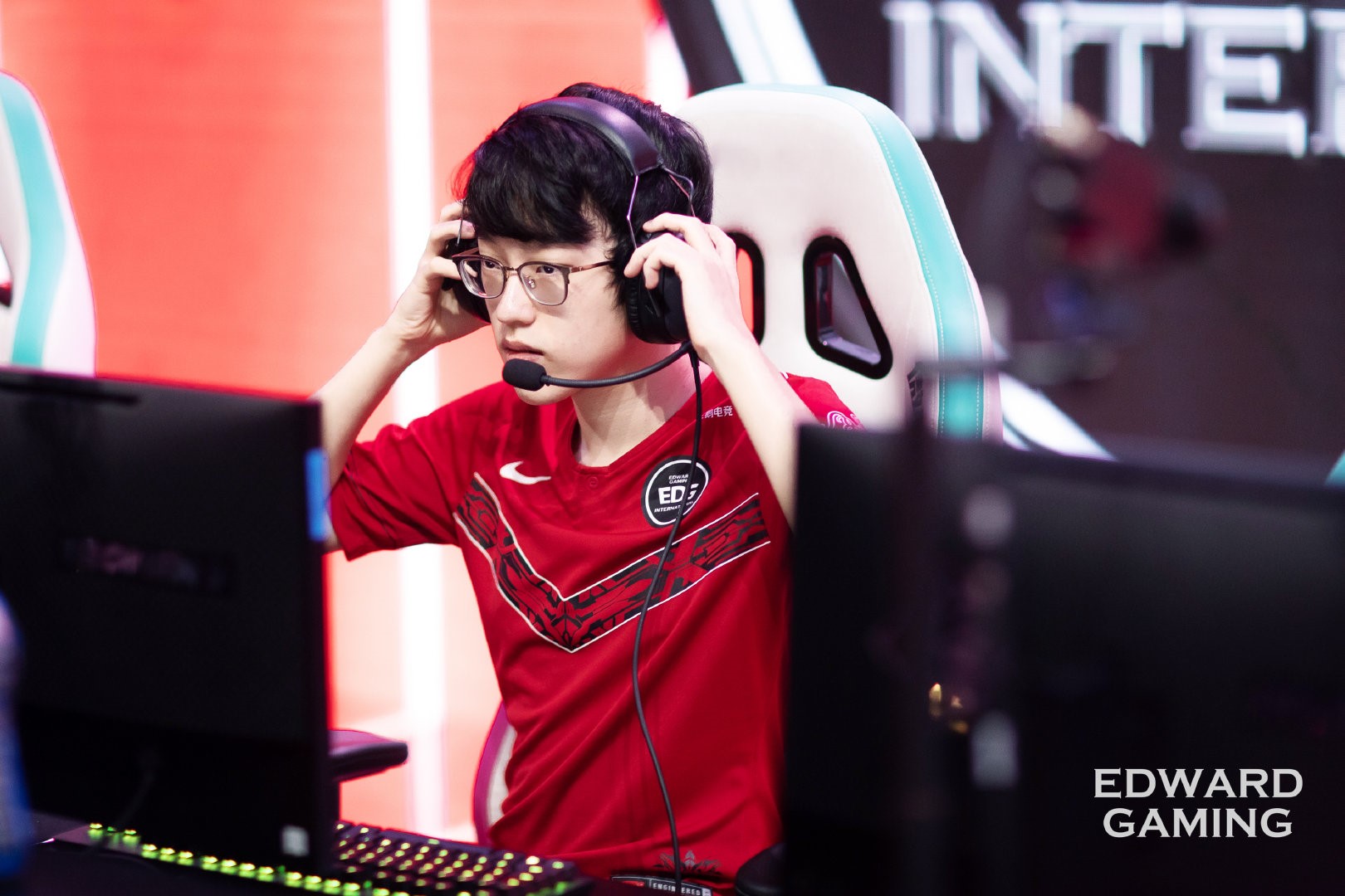 BDS爆冷EDG，Tian高光表现