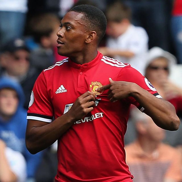 米兰体育-瓦伦西亚横扫法国，马夏尔惊艳世界