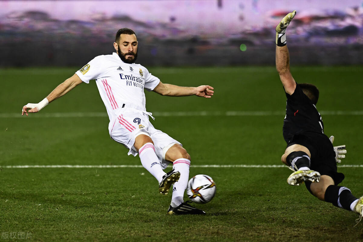 米兰百家乐-阿特莱科马德里客场爆冷击败巴塞罗那