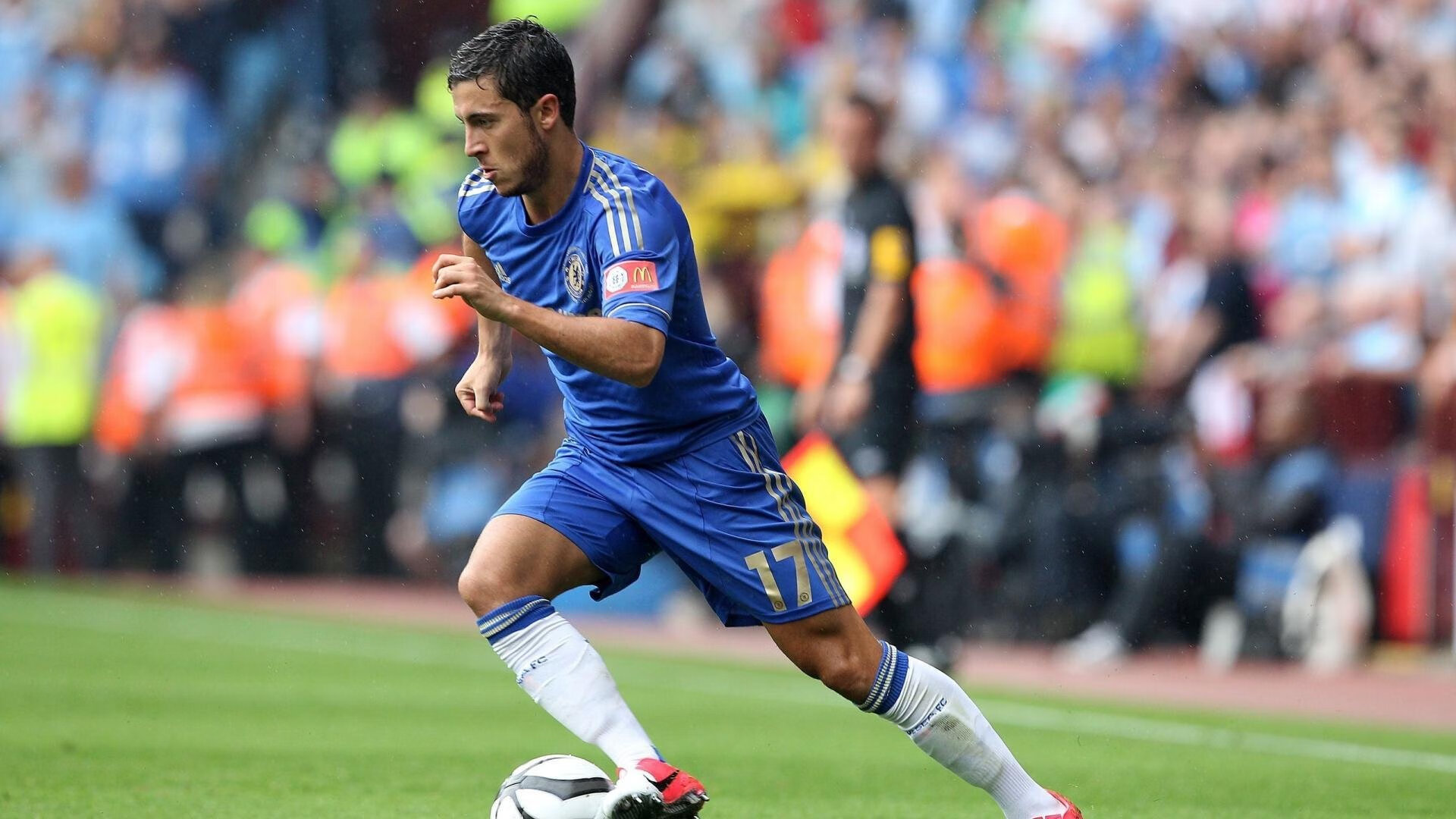 教科书级掌控，内马尔引领沙特风暴，击碎瑞典防线