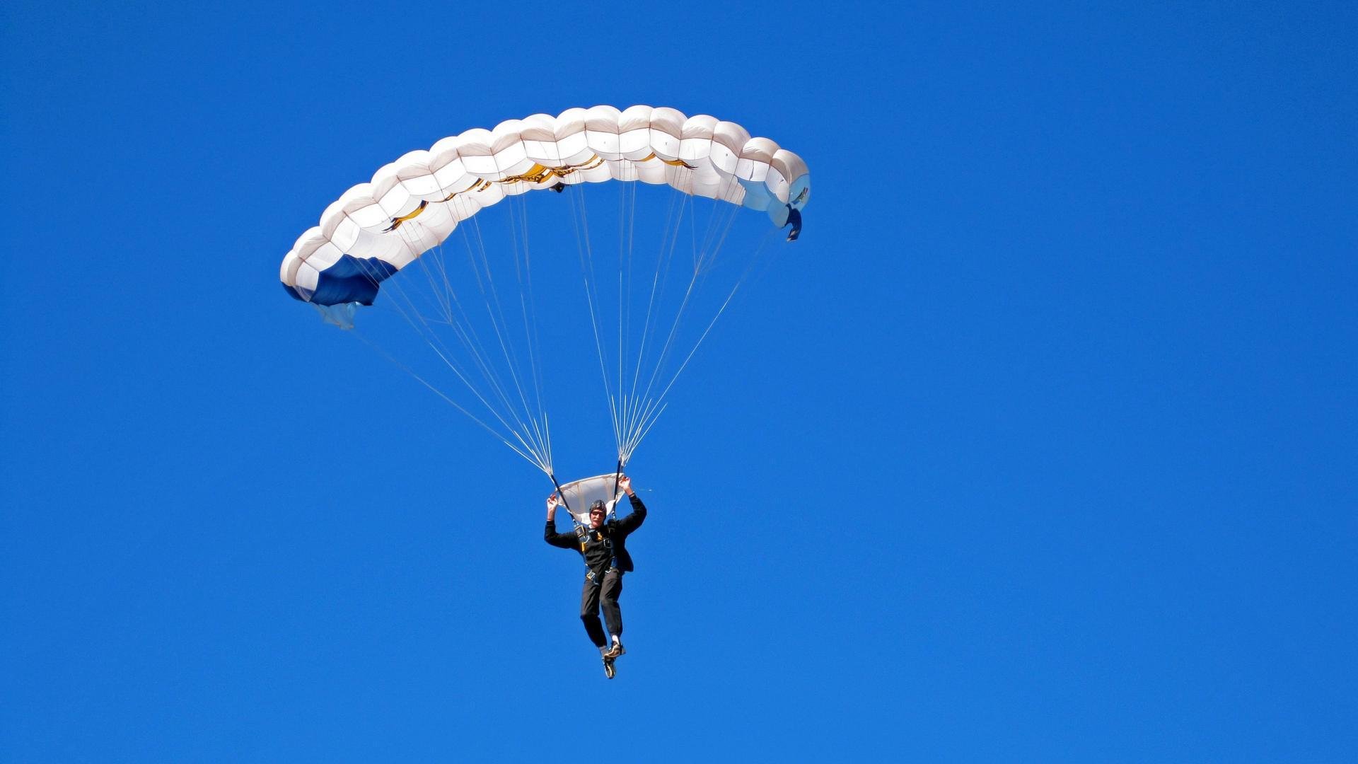 门迪神盾镇亚平宁,那不勒斯跨过奥地利登顶路
